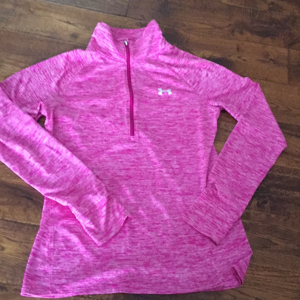 Under Armour half zip pullover size M